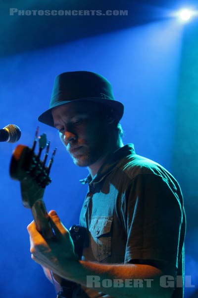 BEN HOWARD - 2010-04-06 - PARIS - Point Ephemere - 